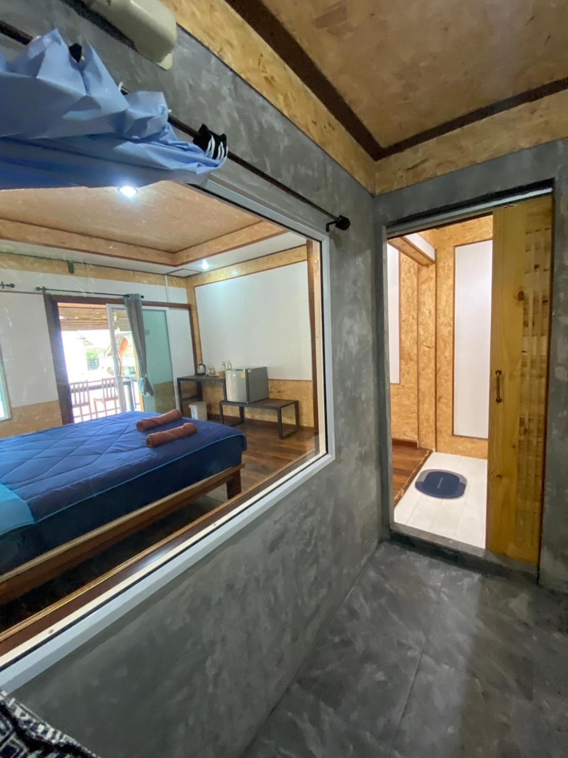 Отель Sunrise House Яо-Ной Экстерьер фото