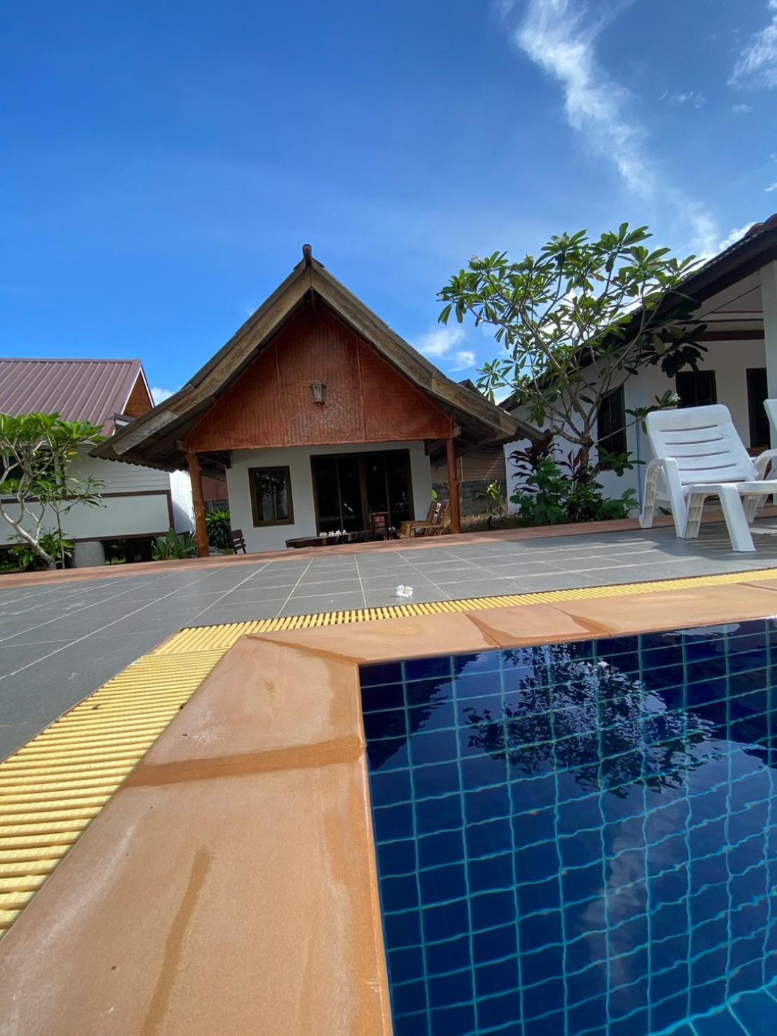 Отель Sunrise House Яо-Ной Экстерьер фото